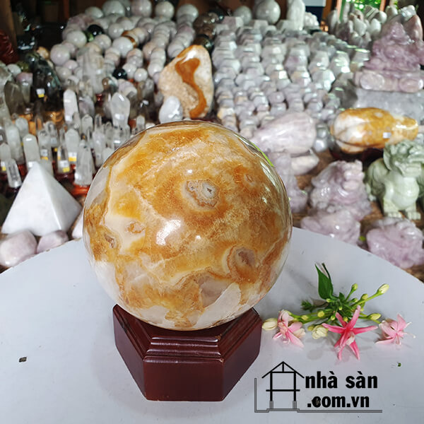Quả Cầu Đá Thạch Anh Bông Vàng Việt Nam