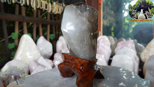 100% đá tự nhiên !