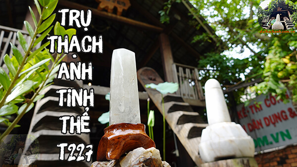 Trụ Đá Thạch Anh Tinh Thể Tự Nhiên T1227